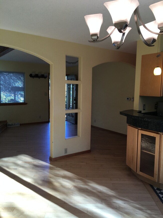 Foto del edificio - Lovely S. Boulder 5BD House on Open Space - Available June 1st!