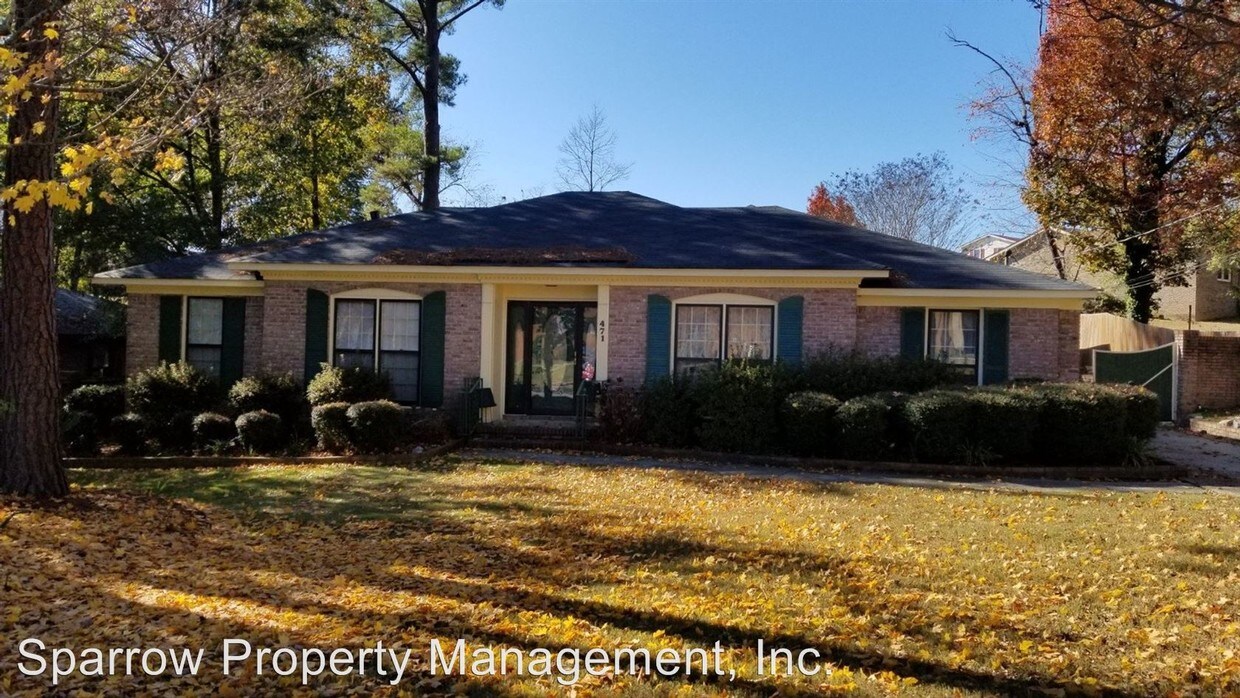 Primary Photo - 4 br, 3.5 bath House - 471 Dogwood Drive