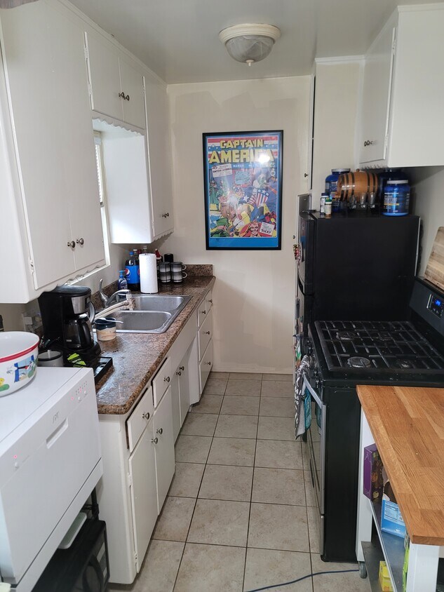 Foto principal - 2135 E Florida St