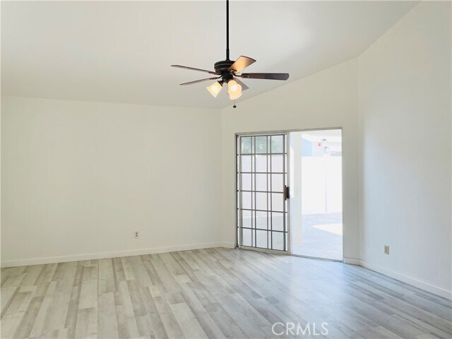 Foto del edificio - 8510 Donovan St