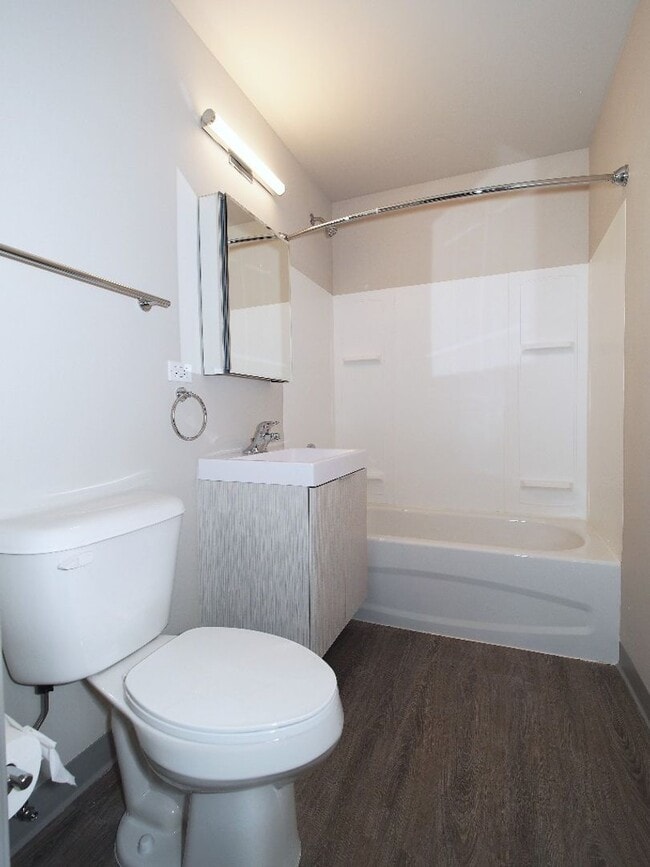 Interior Photo - 21st Street Lofts by 3L Living