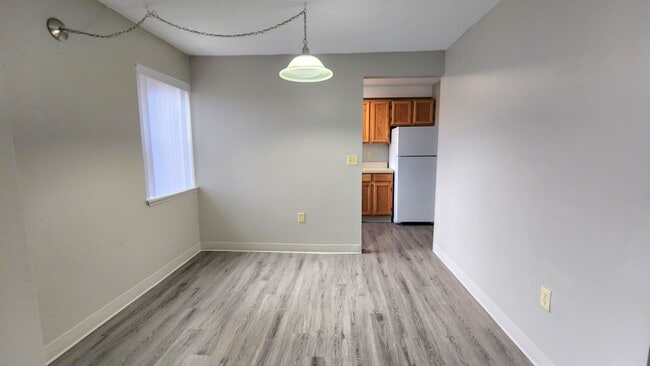 Building Photo - 77 N Point Dr