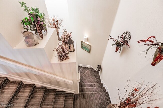 Foto del edificio - 3011 Meandering Way