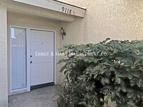 Building Photo - 9118 Cedar St