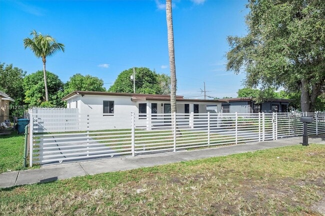 Building Photo - 11730 NW 3rd Ave