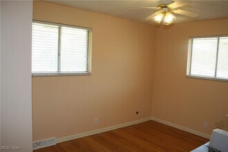 Building Photo - 300 Calvin Dr