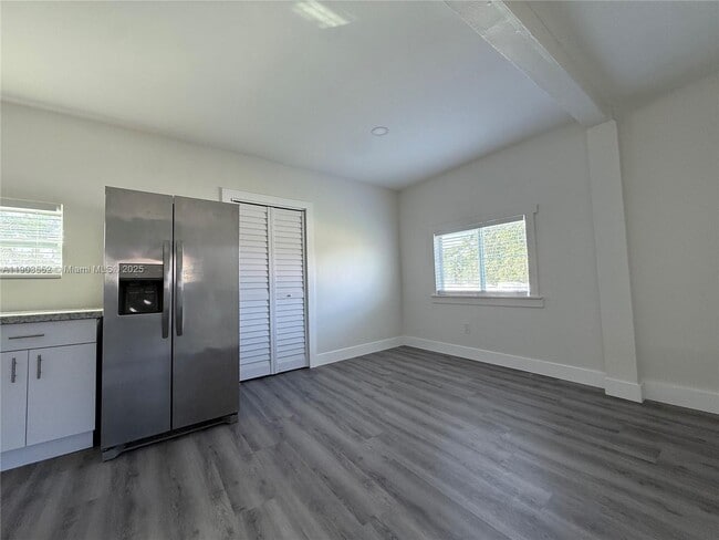 Foto del edificio - 2630 SW 31st Pl