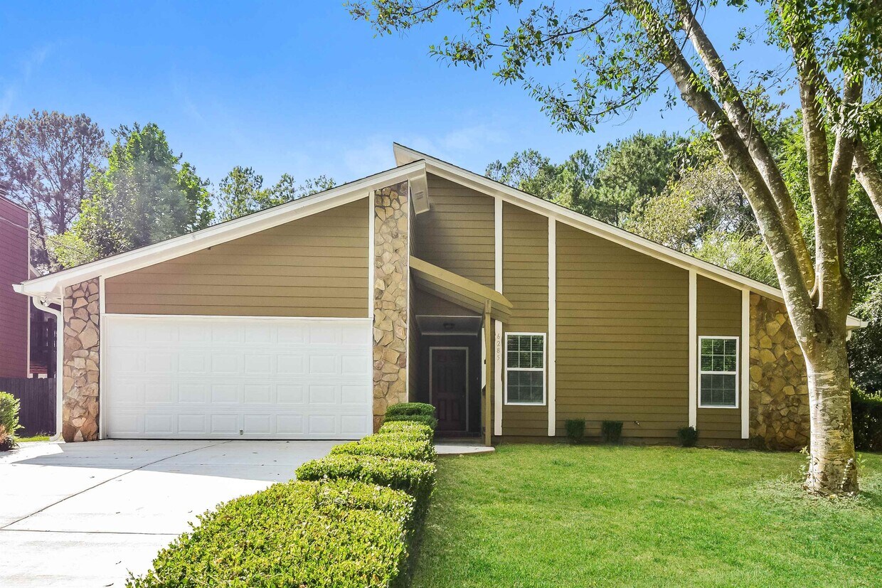 Primary Photo - 6285 Beethoven Cir
