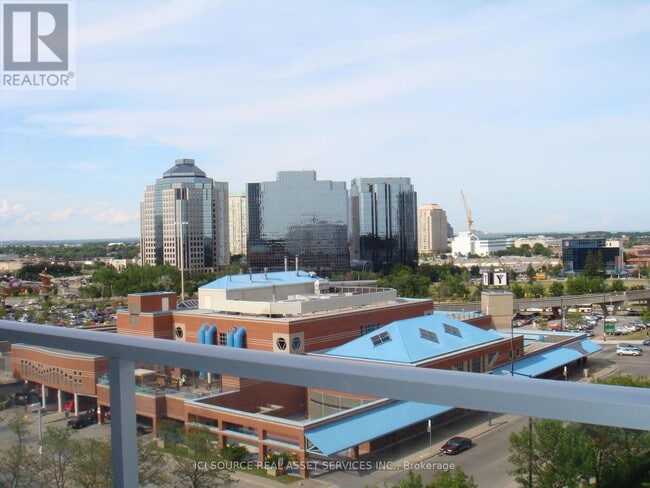 Building Photo - 70 Town Centre Court