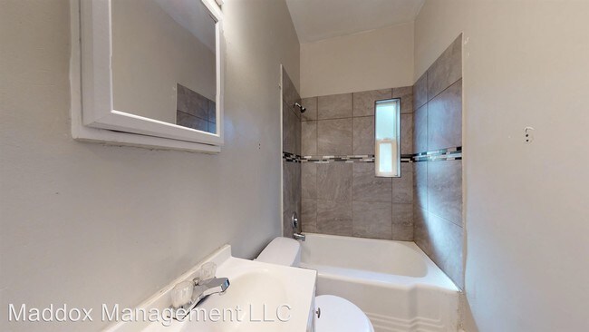 Foto del edificio - 1102 Marble Ave NW