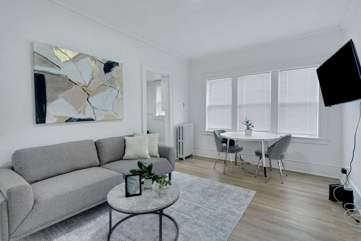 Foto principal - 250 Meigs St