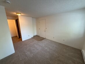 Building Photo - 805 NW 23rd St