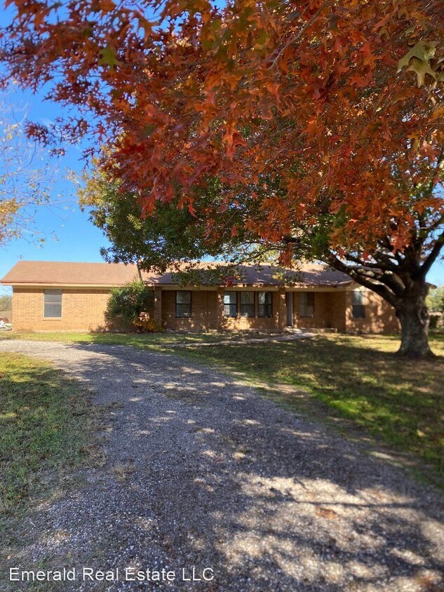 Foto del edificio - 3 br, 2 bath House - 9801 E State Hwy. 29