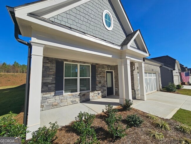 Building Photo - 23 Airmont Dr