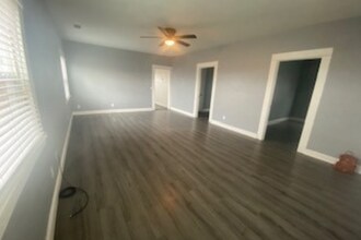 Foto del edificio - 15312 16th Ave
