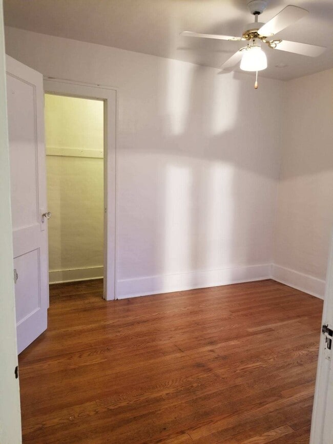 Bedroom 2 - 109 Lyon Pl