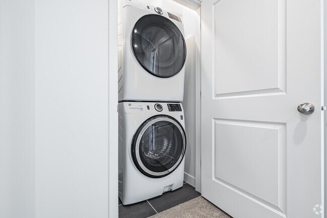 3BR, 3BA - 1,580SF - Laundry - Sandridge Village Townhomes