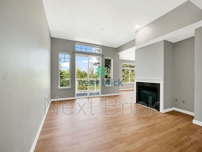 Foto del edificio - 3500 E Lake Sammamish Pkwy SE