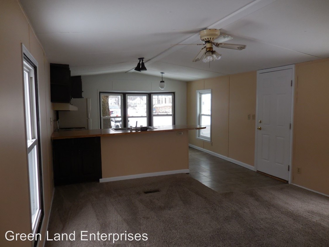 Foto principal - 2743 Everett Rd