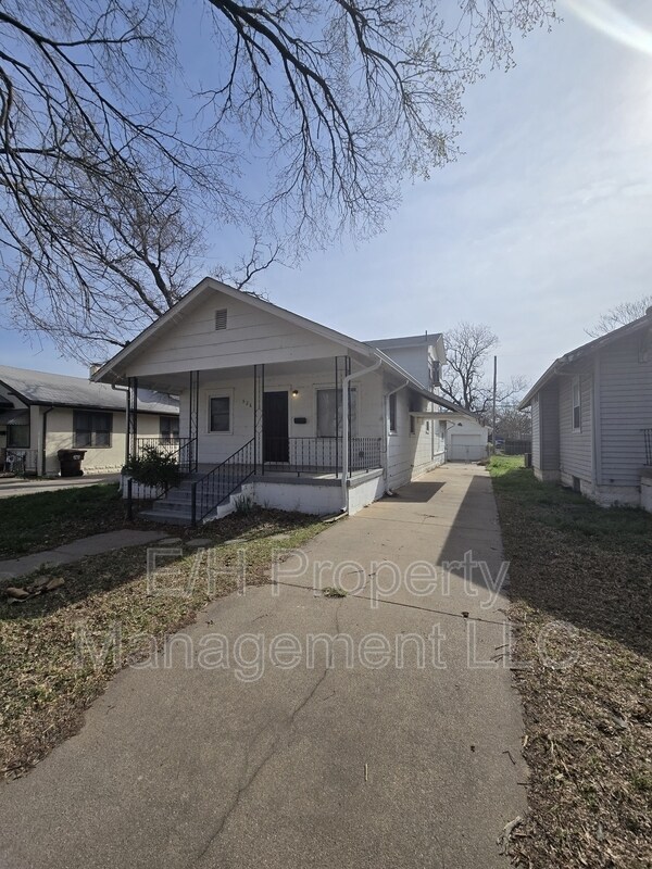 Foto del edificio - 526 N Martinson Ave