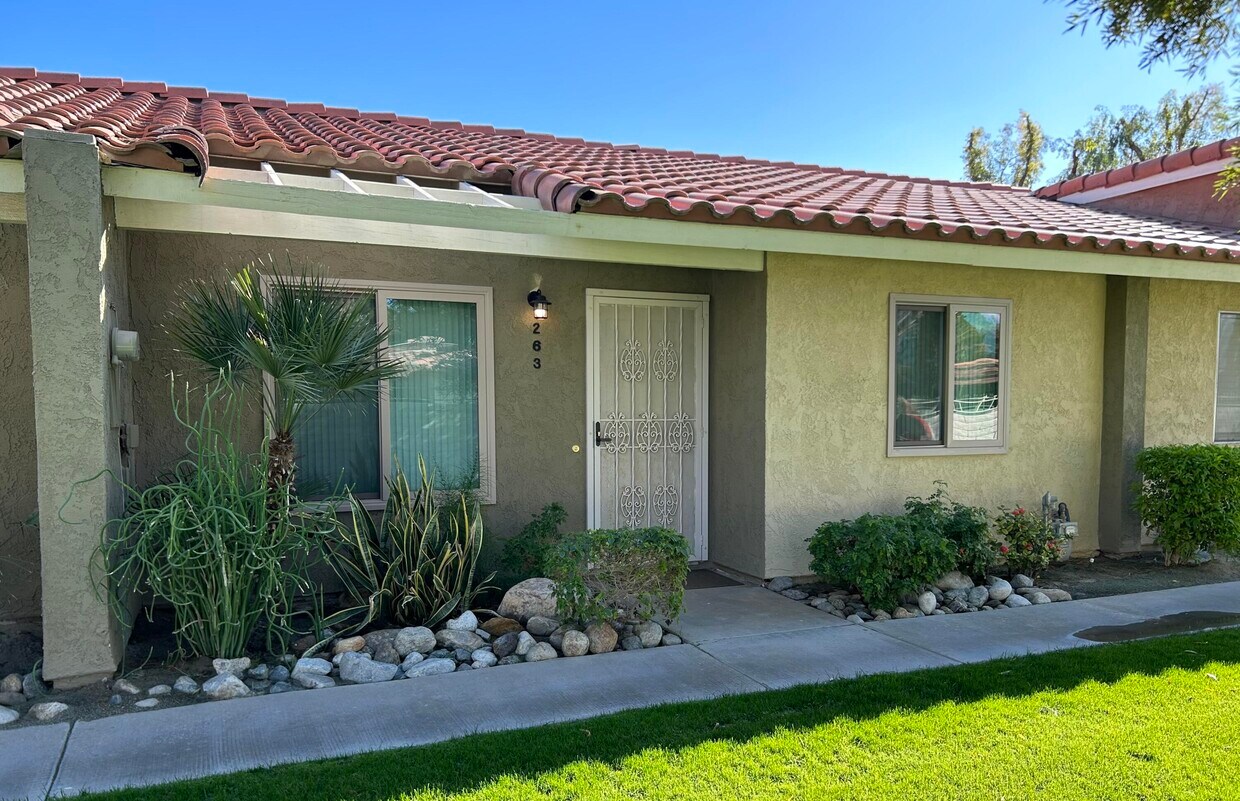 263 Tava Ln, Palm Desert, CA 92211 Condo for Rent in Palm Desert, CA