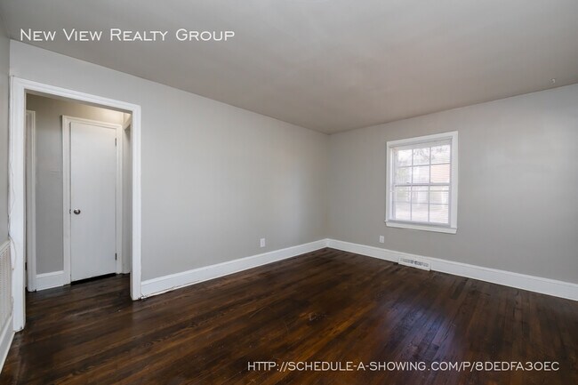 Foto del edificio - 3427 Meredith Ave