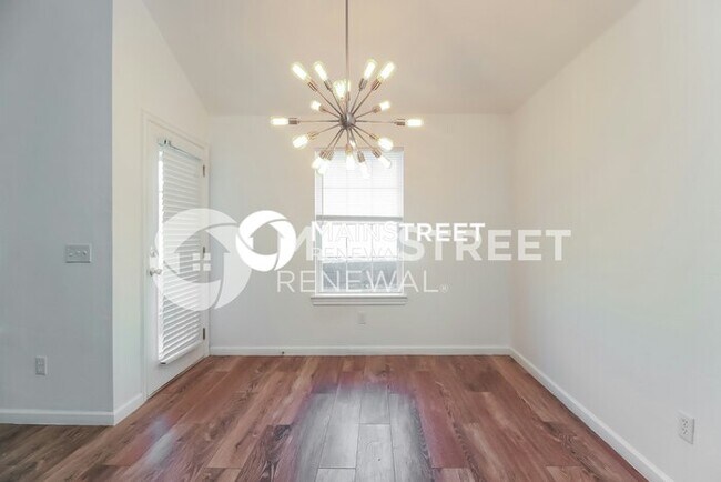 Foto del edificio - 3 Bedroom Pet-Friendly Home in Oklahoma City, OK with Main Street Renewal