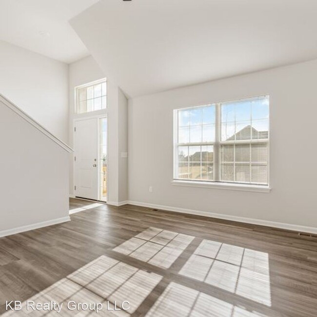 Foto del edificio - 4 br, 3 bath House - 705 Shane Lane