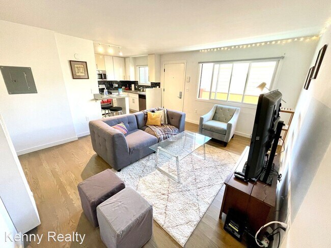 Building Photo - 2 br, 1 bath House - 226 27th Street 3