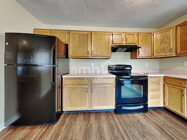 Foto del edificio - 408 N Shore Ct