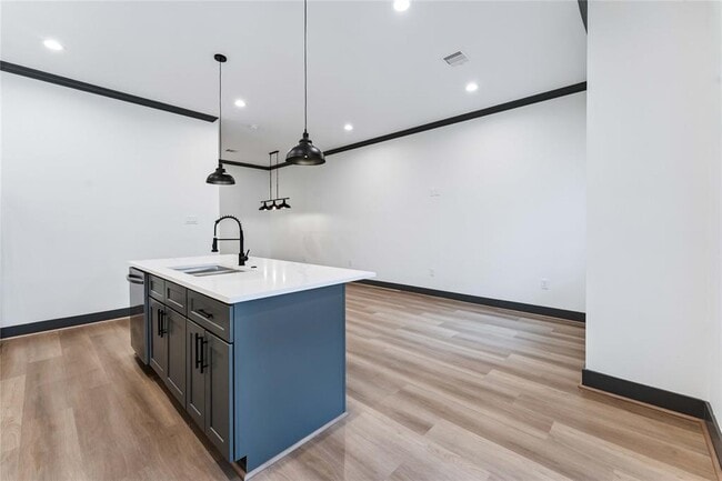 Foto del edificio - 7038 Smilax St