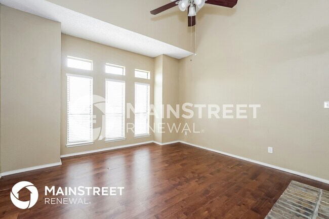 Foto del edificio - 837 Foxridge Dr