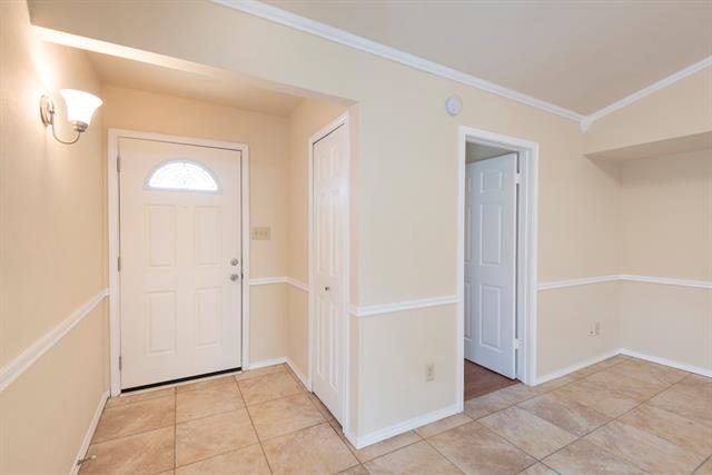 Building Photo - 4514 Carr St