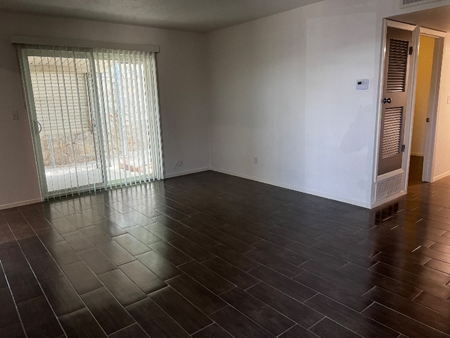 Foto del edificio - 10434 Seawood Dr