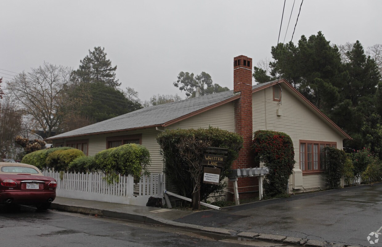 Foto del edificio - 91 Lafayette Cir