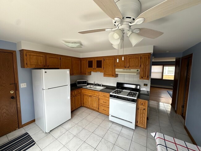 Foto del edificio - 4919 N Lester Ave