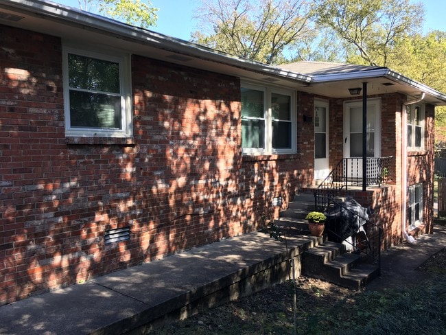 Photo - 2506 Natchez Trace Apartments