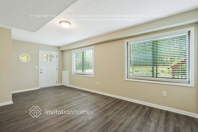 Foto del edificio - 3164 Periwinkle Dr