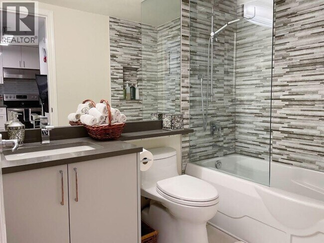 Photo du bâtiment - 3333 W 4th Ave