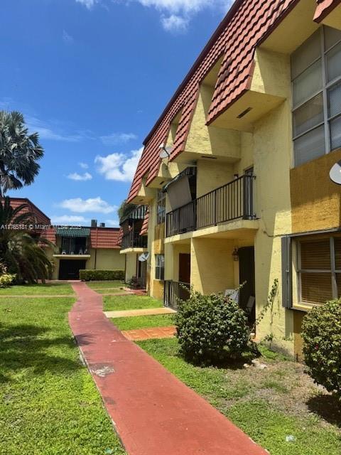Foto principal - 8003 W 6th Ave