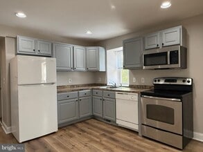 Building Photo - 4338 Cresson St