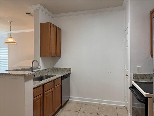 Foto del edificio - 18105 Back Stretch Ln