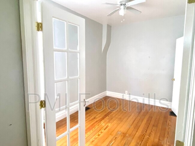 Building Photo - 3045 Arapahoe St
