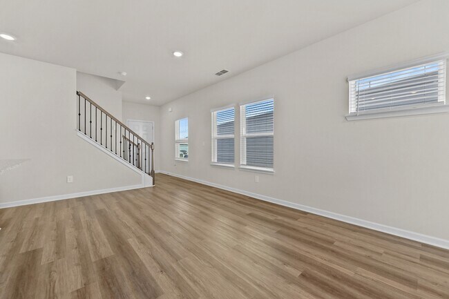 Foto del edificio - 2327 Whitworth St