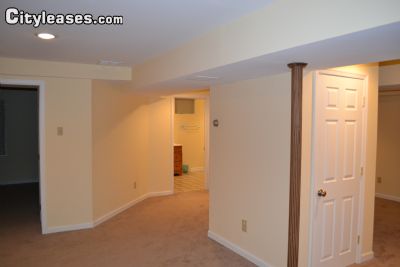 Foto del edificio - 15102 Truman Manor Ln