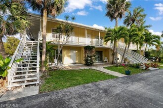 Building Photo - 1360 Chesapeake Ave