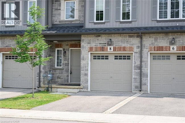 Building Photo - 8 Cleland Ave