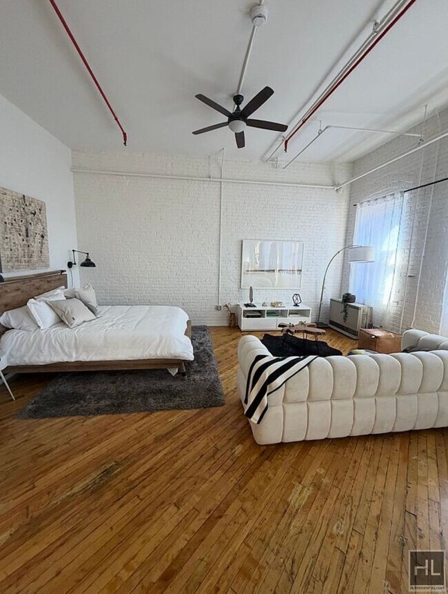 Foto del edificio - LINCOLN AVENUE