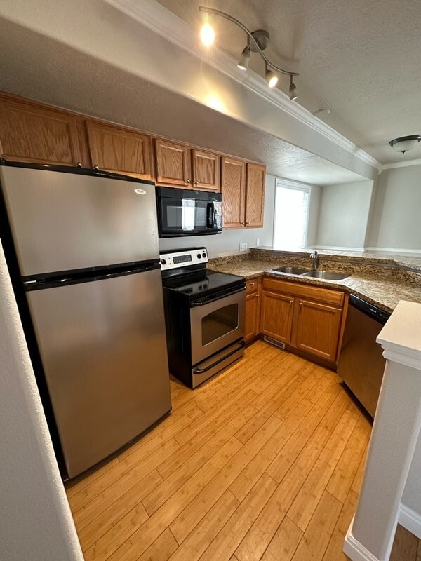 Building Photo - 4961 Buffalo Ct