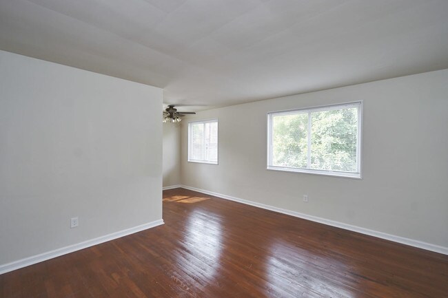 Building Photo - 4778 S Capitol Ter SW